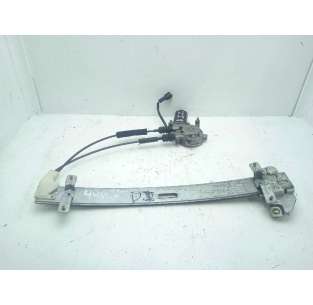 ELEVALUNAS DELANTERO...