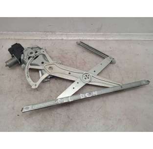 ELEVALUNAS DELANTERO...