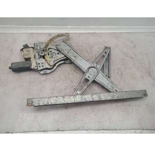 ELEVALUNAS DELANTERO...