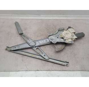 ELEVALUNAS DELANTERO...