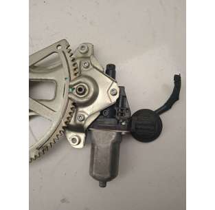 ELEVALUNAS DELANTERO... 2