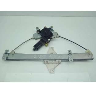 ELEVALUNAS TRASERO...