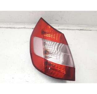 PILOTO TRASERO IZQUIERDO...