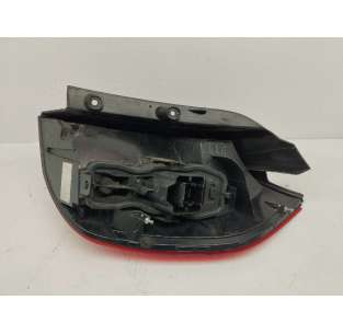 PILOTO TRASERO IZQUIERDO... 2