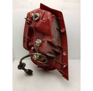 PILOTO TRASERO DERECHO... 2