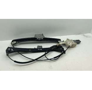 ELEVALUNAS DELANTERO...