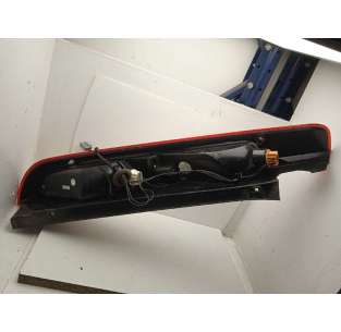 PILOTO TRASERO IZQUIERDO... 2