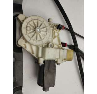 ELEVALUNAS DELANTERO... 2