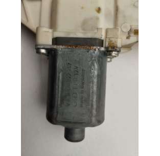 ELEVALUNAS DELANTERO... 2