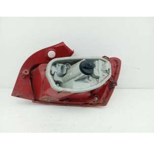 PILOTO TRASERO IZQUIERDO... 2