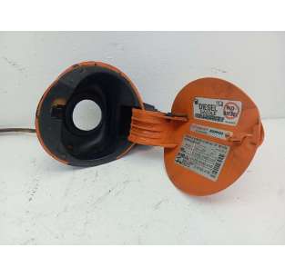 TAPA EXTERIOR COMBUSTIBLE... 2