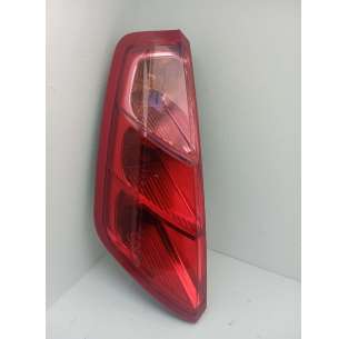 PILOTO TRASERO IZQUIERDO...