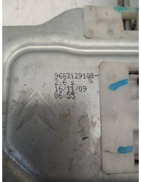 Recambio de elevalunas trasero derecho para citroën c3 1.6 hdi fap referencia OEM IAM 9683129180  