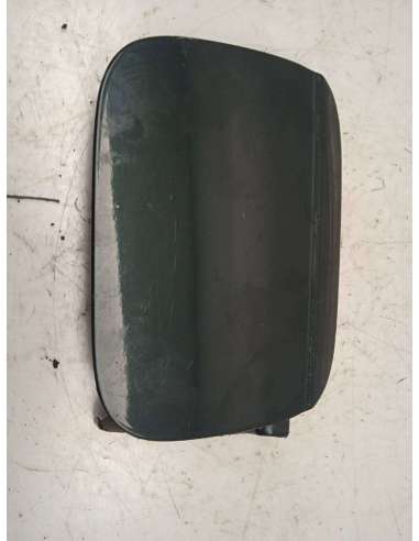 TAPA EXTERIOR COMBUSTIBLE AUDI A4...