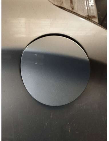 TAPA EXTERIOR COMBUSTIBLE HYUNDAI I20...