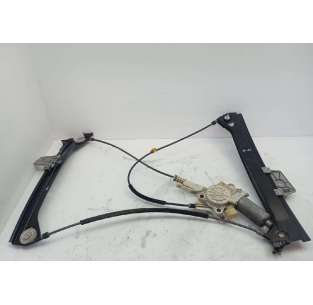 ELEVALUNAS DELANTERO...