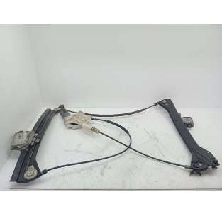 ELEVALUNAS DELANTERO...