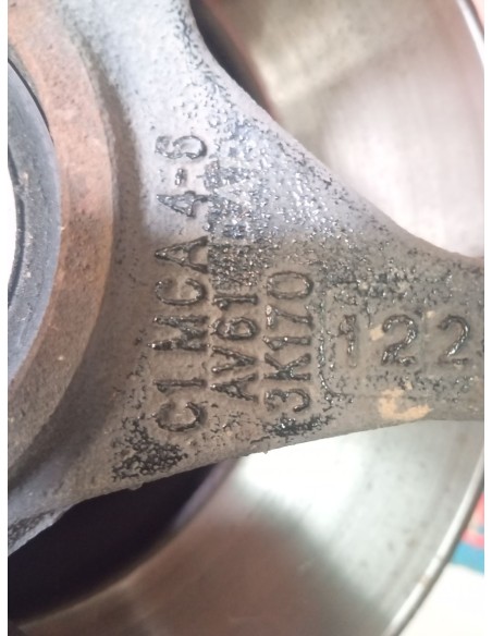 Recambio de mangueta delantera derecha para ford focus lim. (cb8) trend referencia OEM IAM AV613K170  