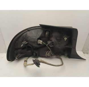 PILOTO TRASERO DERECHO... 2