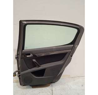 PUERTA TRASERA DERECHA... 2