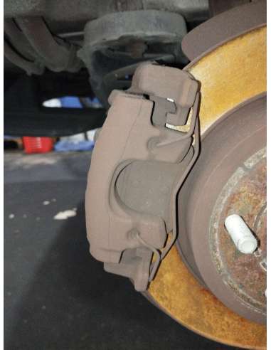PINZA DE FRENO TRASERA DERECHA FORD...