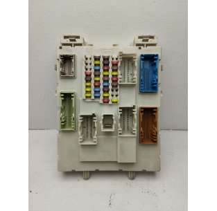 CAJA RELES / FUSIBLES FORD...