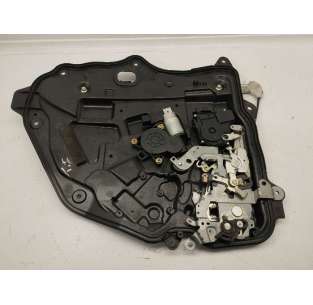 ELEVALUNAS TRASERO...