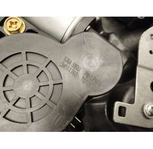 ELEVALUNAS TRASERO... 2