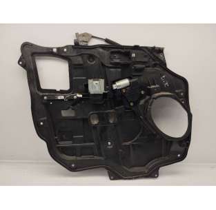 ELEVALUNAS DELANTERO...