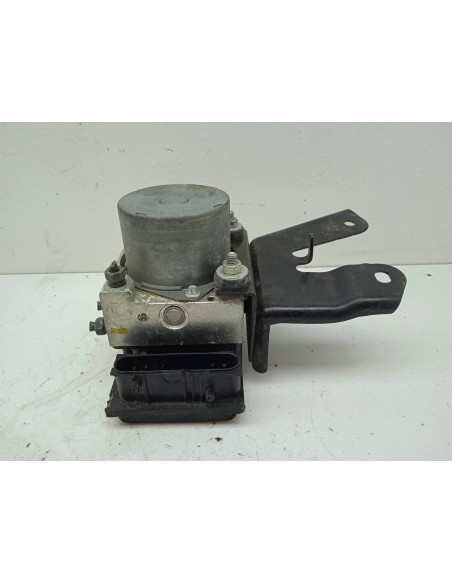 Recambio de abs para toyota aygo (kgb/wnb) blue referencia OEM IAM 445100H010  