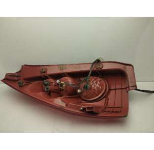 PILOTO TRASERO DERECHO... 2