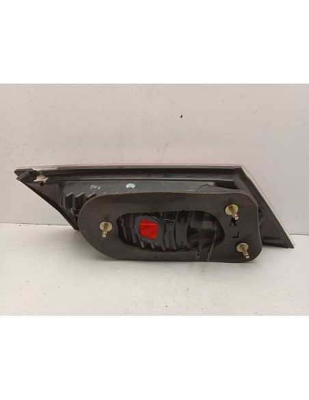 Recambio de piloto trasero derecho interior para honda civic berlina 5 (fk) referencia OEM IAM   