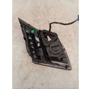 PILOTO TRASERO DERECHO... 2