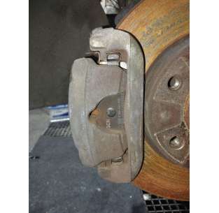 PINZA DE FRENO DELANTERA...