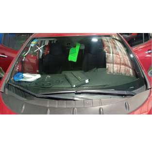 PARABRISAS NISSAN LEAF...