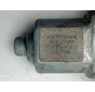 ELEVALUNAS DELANTERO... 2