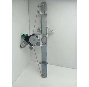 ELEVALUNAS DELANTERO...