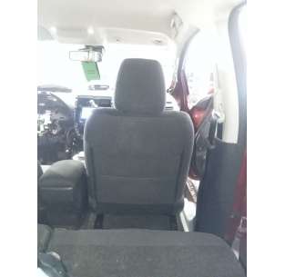 ASIENTO DELANTERO DERECHO... 2