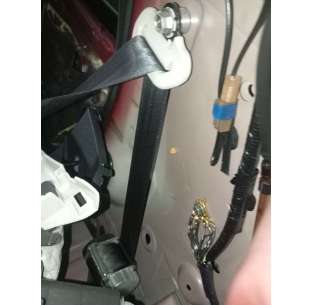 CINTURON SEGURIDAD TRASERO...