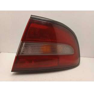 PILOTO TRASERO DERECHO -...
