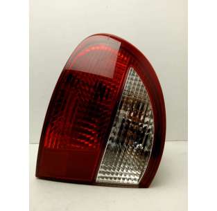 PILOTO TRASERO IZQUIERDO -...