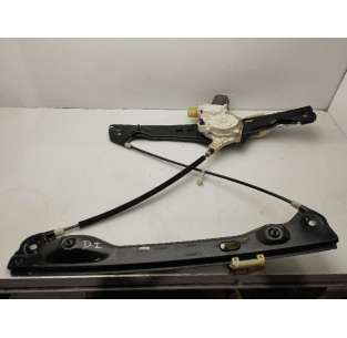 ELEVALUNAS DELANTERO...