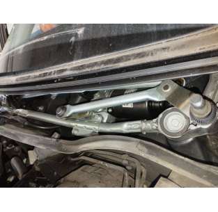 MOTOR LIMPIA DELANTERO BMW...