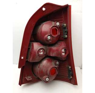 PILOTO TRASERO IZQUIERDO... 2