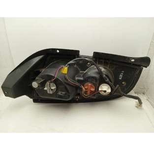 PILOTO TRASERO DERECHO... 2