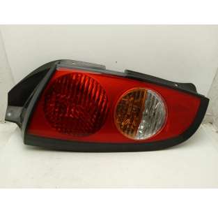 PILOTO TRASERO IZQUIERDO...