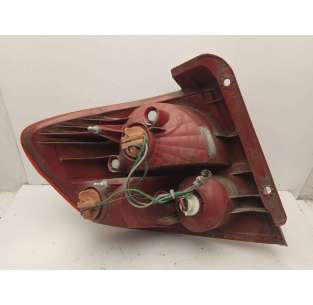 PILOTO TRASERO DERECHO... 2