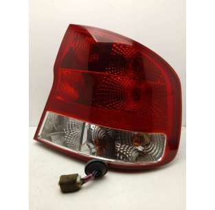 PILOTO TRASERO DERECHO...