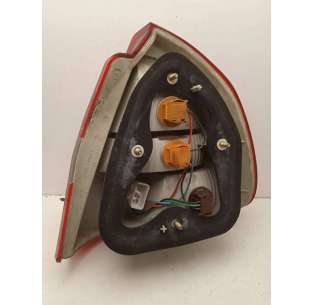 PILOTO TRASERO IZQUIERDO... 2