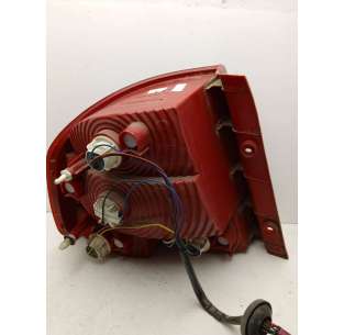 PILOTO TRASERO DERECHO... 2